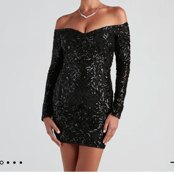 Perfect New Year’s Eve dress - Picture 1 of 4